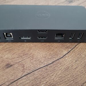 Dell Docking Station D3100